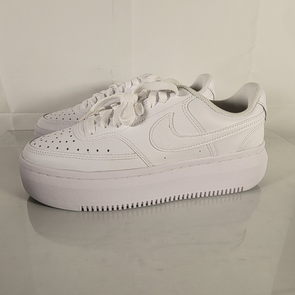 "NEW" Nike Women's Court‎ Vision Alta Sneakers Size 9 US White EU 40.5